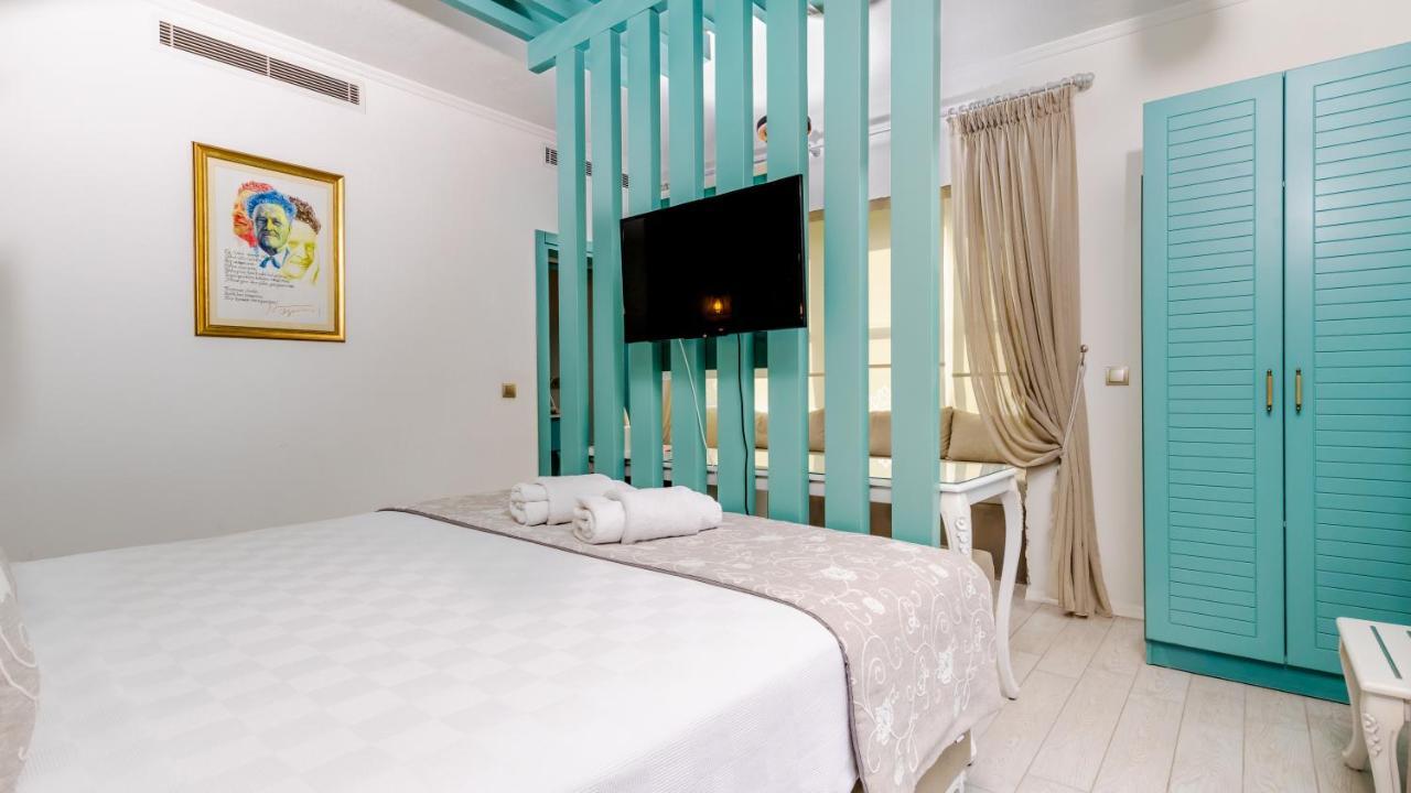 Avlu Alacati Boutique Hotel מראה חיצוני תמונה